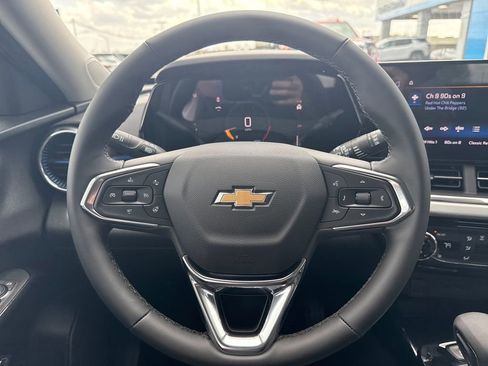 New 2026 Chevrolet Trax LT w/ Driver Confidence Package FWD image 17