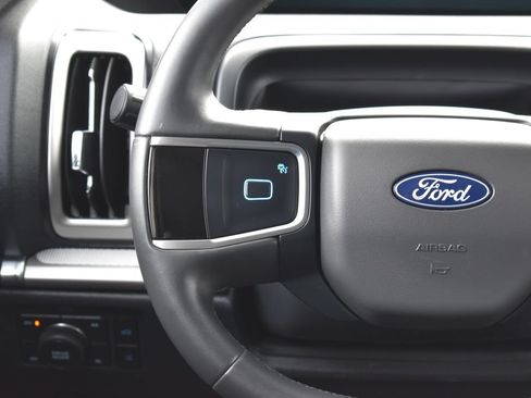 Certified 2025 Ford Expedition Max Active AWD/4WD image 16