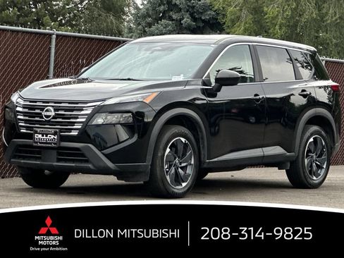 Used 2025 Nissan Rogue SV AWD/4WD image 11