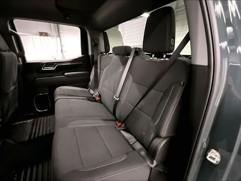 Used 2026 Chevrolet Silverado 1500 LT AWD/4WD image 25