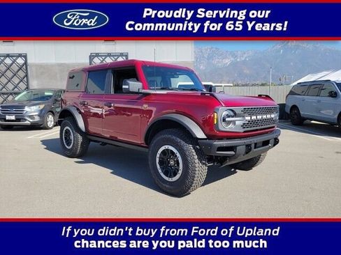 New 2025 Ford Bronco Badlands AWD/4WD image 1