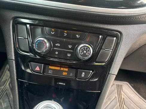 Used 2020 Buick Encore Preferred FWD image 15