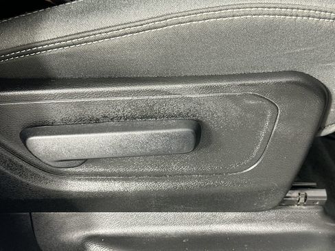 Used 2022 RAM 1500 Big Horn AWD/4WD image 22