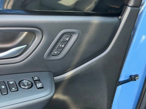 Used 2024 Honda Pilot TrailSport image 13