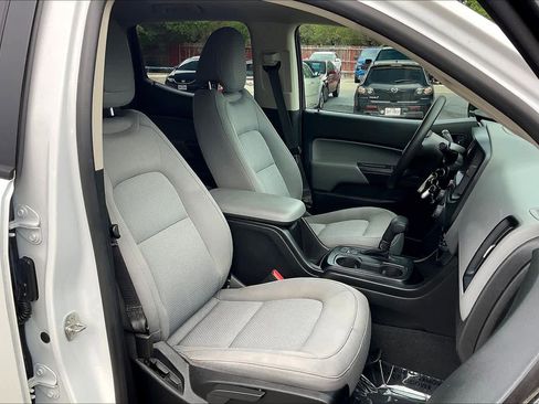 Used 2021 Chevrolet Colorado W/T w/ WT Convenience Package image 8