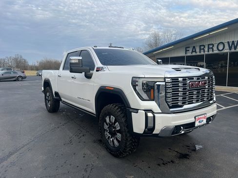Used 2024 GMC Sierra 2500 Denali w/ Denali Reserve Package image 4