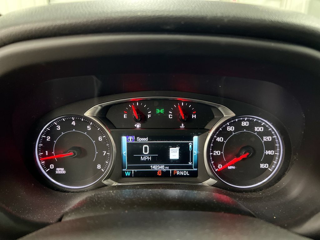 Used 2017 GMC Acadia SLT FWD image 12