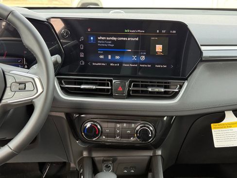 New 2026 Chevrolet TrailBlazer LT w/ LT Cold Weather Package image 17