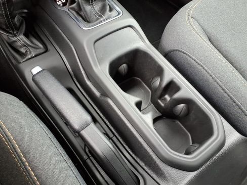 Certified 2025 Jeep Wrangler Unlimited Sahara w/ Safety Group image 20