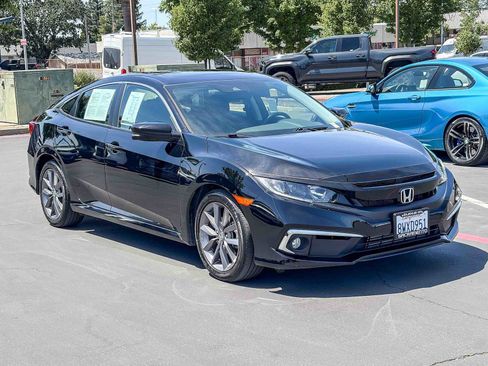 Used 2021 Honda Civic EX image 5