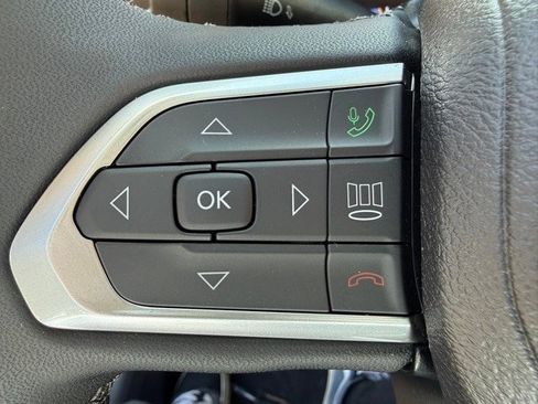 New 2026 Jeep Compass Limited w/ Sun, Sound & Navigation Group image 16