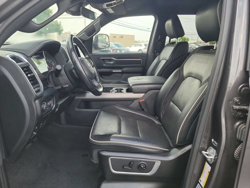 Used 2021 RAM 1500 Laramie w/ Sport Appearance Package AWD/4WD image 12