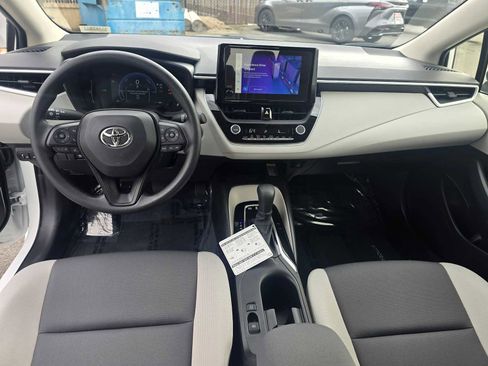 Used 2026 Toyota Corolla LE w/ LE Premium Package image 20