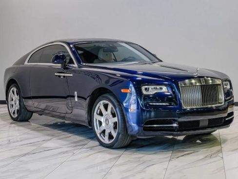 Used 2017 Rolls-Royce Wraith RWD image 10