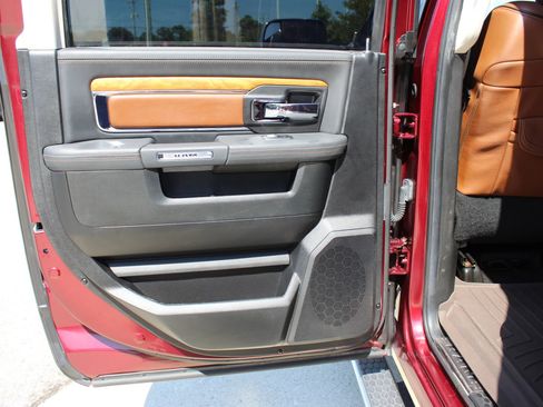 Used 2016 RAM 1500 Laramie Longhorn w/ Convenience Group AWD/4WD image 22