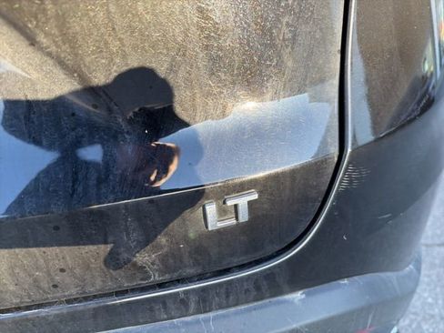 Used 2025 Chevrolet Trax LT w/ LT Convenience Package image 22