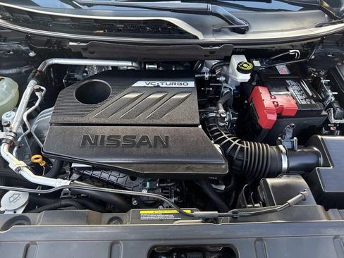 Used 2022 Nissan Rogue SV image 13
