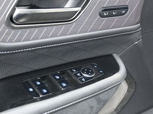 New 2026 INFINITI QX80 Autograph image 18