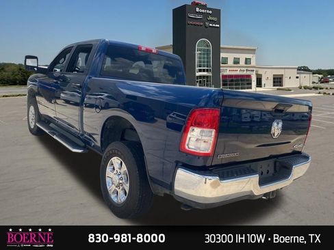 Used 2024 RAM 2500 Big Horn w/ Bed Utility Group image 11