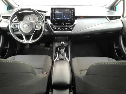 Used 2021 Toyota Corolla SE FWD image 3