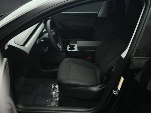 Used 2026 Tesla Model Y 2WD image 47