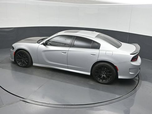 Used 2020 Dodge Charger R/T w/ Plus Group RWD image 43