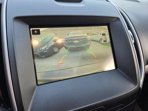Used 2017 Ford Edge SEL w/ Equipment Group 201A AWD/4WD image 15