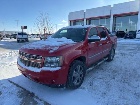 Used 2009 Chevrolet Avalanche LTZ image 7