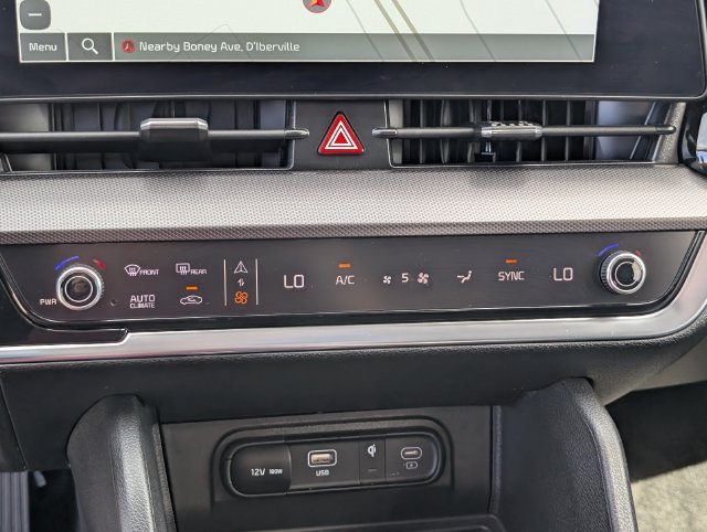 Used 2024 Kia Sportage SX FWD image 19
