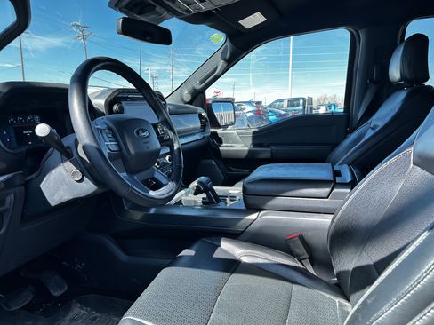 Used 2024 Ford F150 Lariat w/ FX4 Off-Road Package image 10