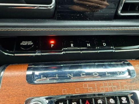 New 2025 Lincoln Aviator Black Label image 36