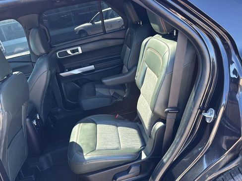 Used 2022 Ford Explorer Timberline image 12