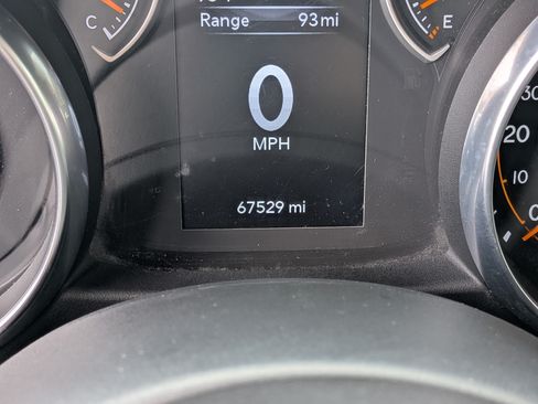 Used 2018 Jeep Wrangler Sport AWD/4WD image 25