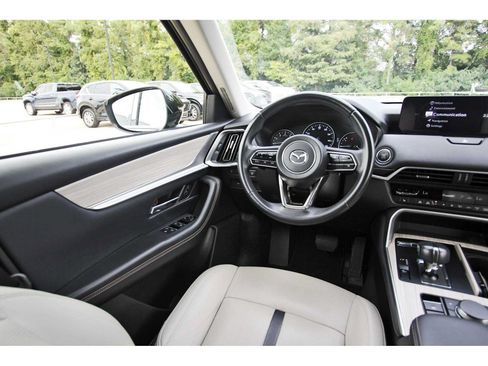 Used 2024 MAZDA CX-90 3.3 Turbo w/ Preferred Package AWD/4WD image 6