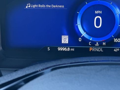 Certified 2023 Ford Explorer Platinum w/ Technology Package image 27