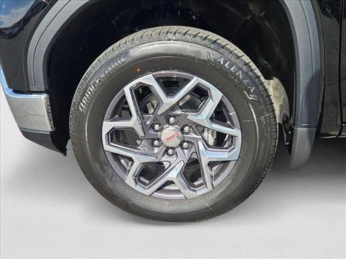New 2025 GMC Sierra 1500 SLE w/ Preferred Package image 10