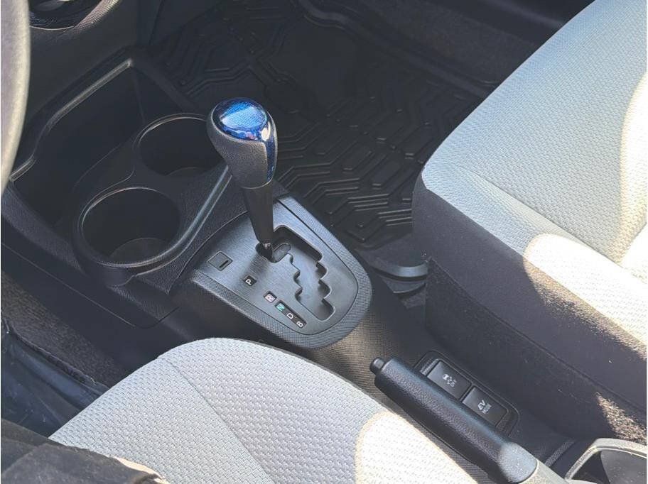 Used 2015 Toyota Prius C One FWD image 15