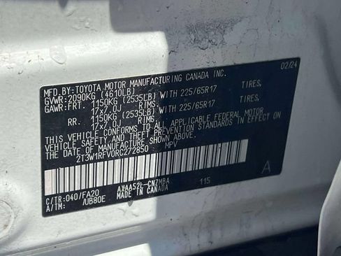 Used 2024 Toyota RAV4 XLE FWD image 26