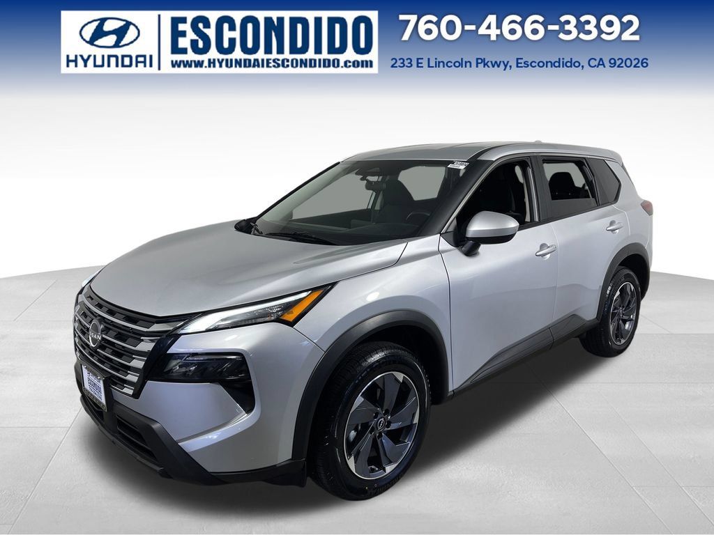 Used 2025 Nissan Rogue SV FWD 360° Tour