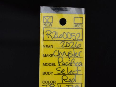 New 2026 Chrysler Pacifica Select image 34