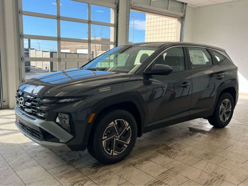 New 2026 Hyundai Tucson Blue SE AWD/4WD image 1