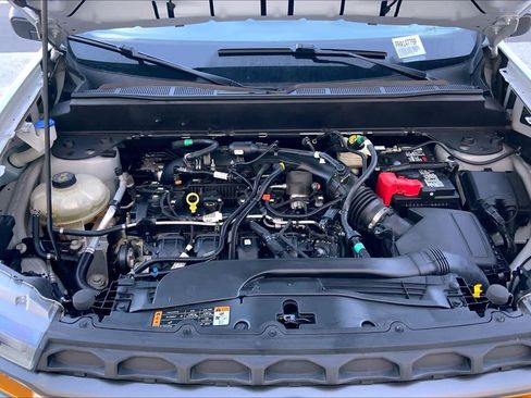 Used 2023 Ford Maverick Tremor w/ Tremor Off-Road Package AWD/4WD image 9