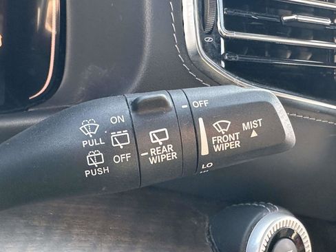 Used 2022 Jeep Grand Wagoneer Series II w/ Premium Group II AWD/4WD image 34