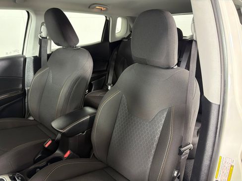 Used 2021 Jeep Compass Sport FWD image 13