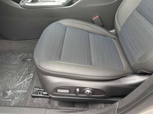 New 2026 Buick Envista Preferred w/ Convenience I Package FWD image 13