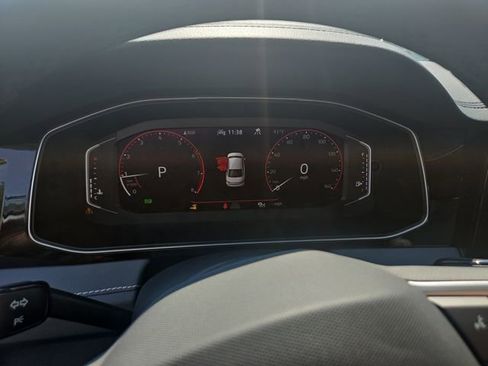 New 2025 Volkswagen Jetta SEL image 18