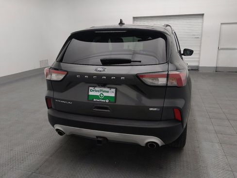Used 2020 Ford Escape Titanium image 7