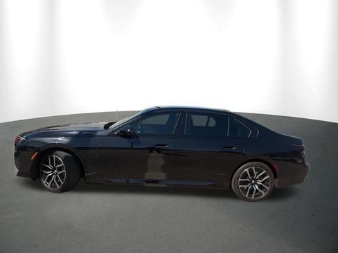 Certified 2024 BMW 750e xDrive AWD/4WD image 14