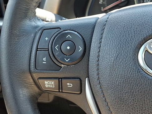 Used 2014 Toyota RAV4 Limited AWD/4WD image 23