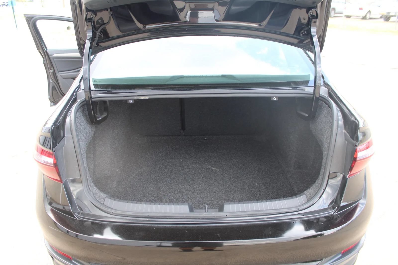 Used 2024 Volkswagen Jetta Sport FWD image 15